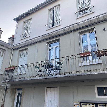 Appartement Luxueux Renove Avec Balcon & Garage Troyes Exteriér fotografie