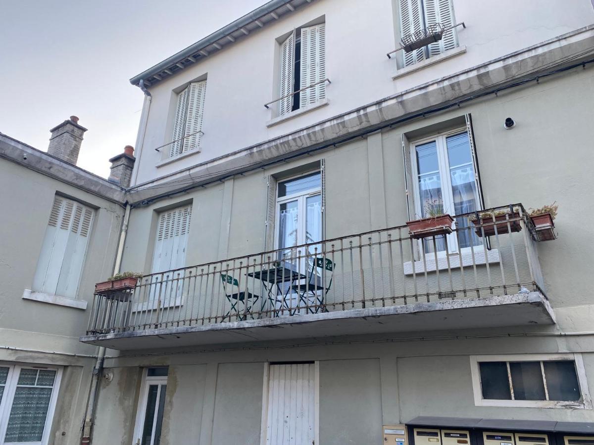 Appartement Luxueux Renove Avec Balcon & Garage Troyes Exteriér fotografie